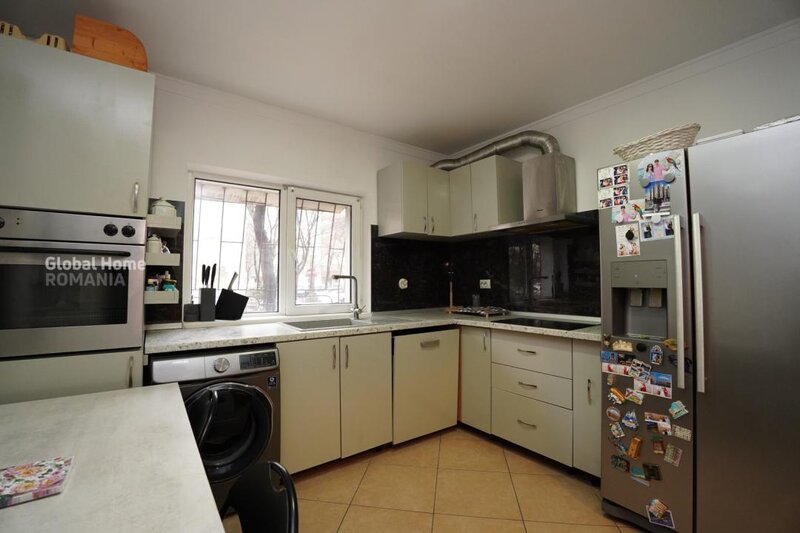 Brancoveanu Apartament spatios 4 camere, 92 mp  Metrou Brancoveanu